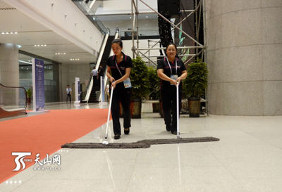 第四屆中國--亞歐博覽會服務工作者剪影